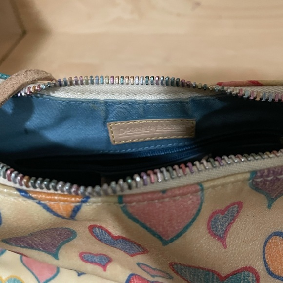Dooney & Burke heart purse - Picture 4 of 4
